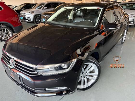 VOLKSWAGEN PASSAT 2.0 16V TSI BLUEMOTION GASOLINA HIGHLINE 4P DSG VOLKSWAGEN PASSAT 2.0 16V TSI BLUEMOTION GASOLINA HIGHLINE 4P DSG